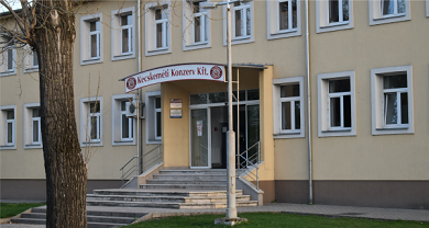 77 Milesight kamera a kecskeméti konzervgyárban