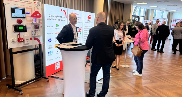 Mozgalmas szakmai hét a fiREG-nél